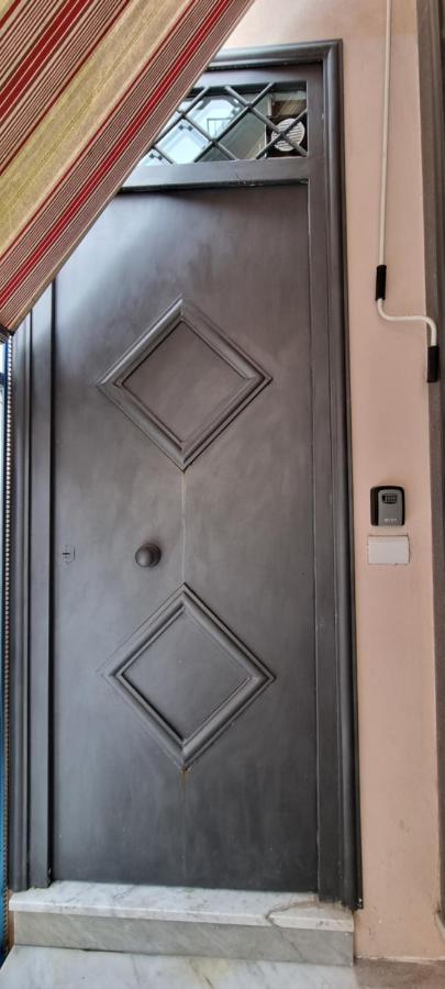 Grazioso Appartamento -Centro Storico Vic Strit ปอซซุออลี ภายนอก รูปภาพ